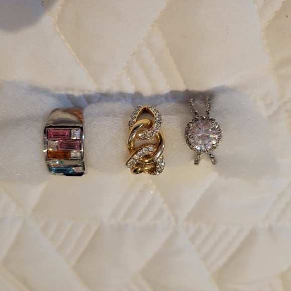 Assorted Rings - Picture 6 of 9